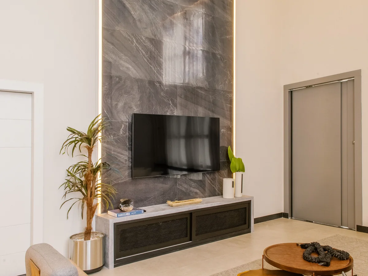 Clean finished walls and modern interior
